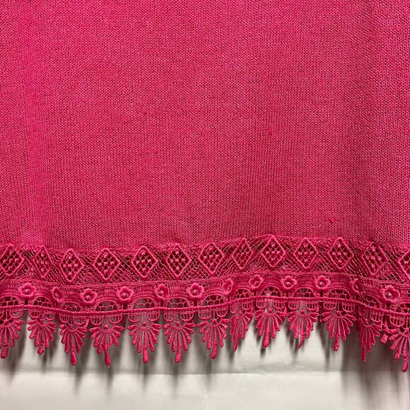 Divided by H&M Fuchsia Pink Crochet Hem Sweater Size Medium - Picture 2 of 7
